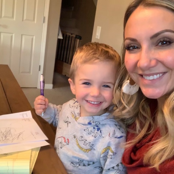 Meet your Posher, Jasmine - Picture 4 of 5